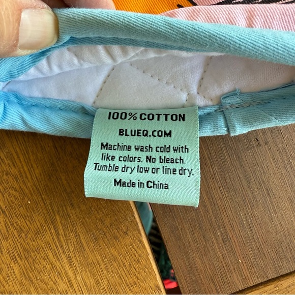 Blue Q Pink Oven Mitt with Humorous Design I Love Cooking NWOT - Picture 4 of 5